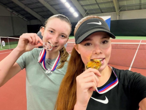 Vlašimský tenis veze zlato a stříbro z mistrovství České republiky dorostu 2026