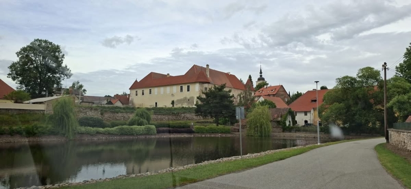 Image 10